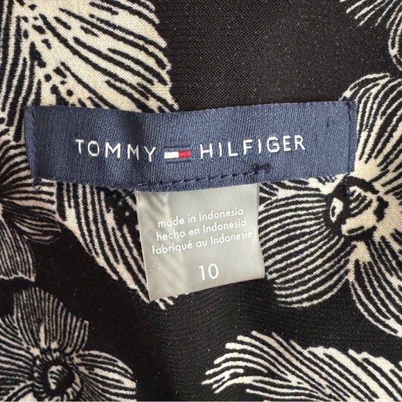 Tommy Hilfiger Floral Black and Off White Sleeveless Dress - Picture 5 of 8